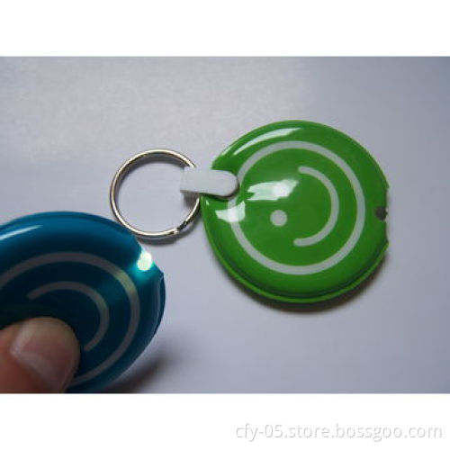 Supply plastic novelty LED promotional projection keyring torch light with customized logo